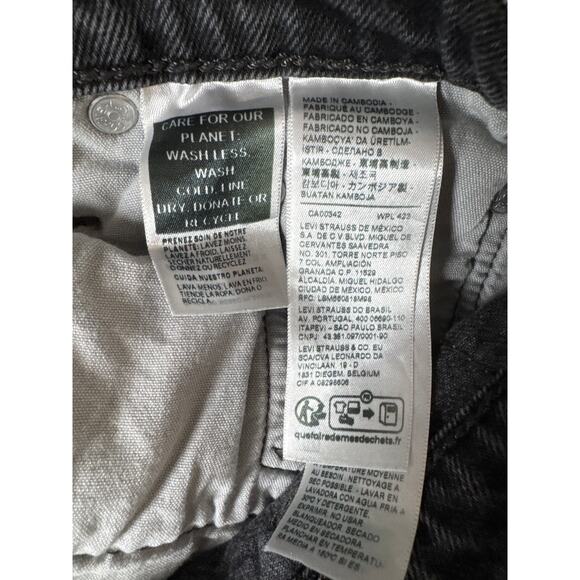 Levis 501 Mid Thigh Black Shorts Womens 25 Button Fly High Rise 5.5" Inseam - Picture 9 of 13